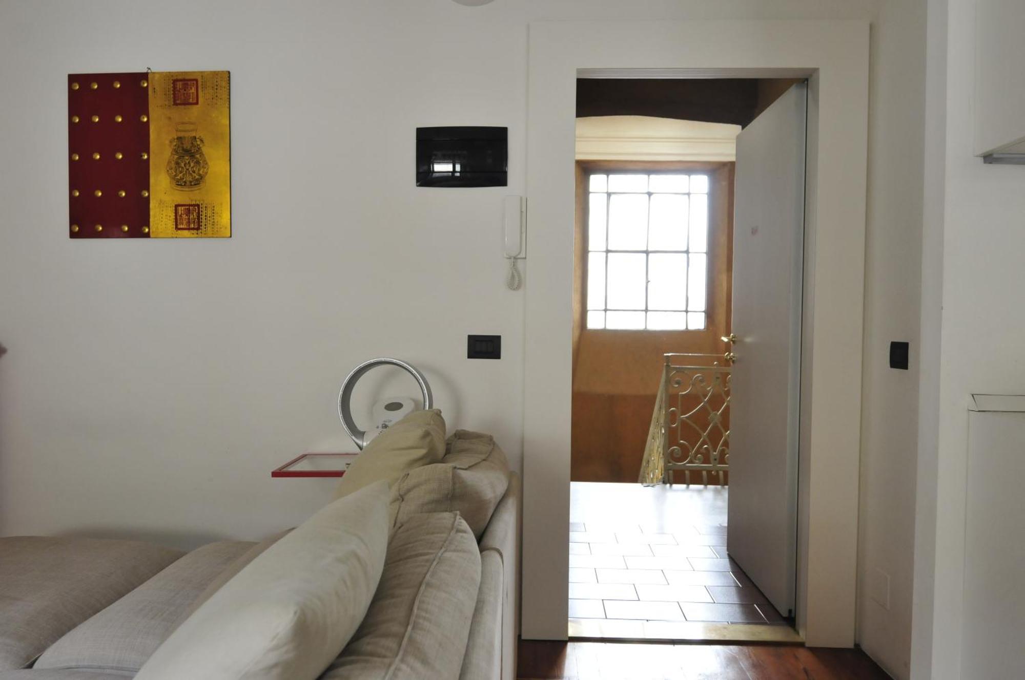 Appartamento Antico E Moderno Al Centro Del Centro Di Milano